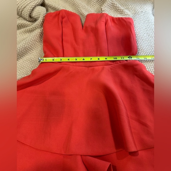 DO + BE Coral Strapless Peplum Romper Womens Sz Small - Picture 5 of 8